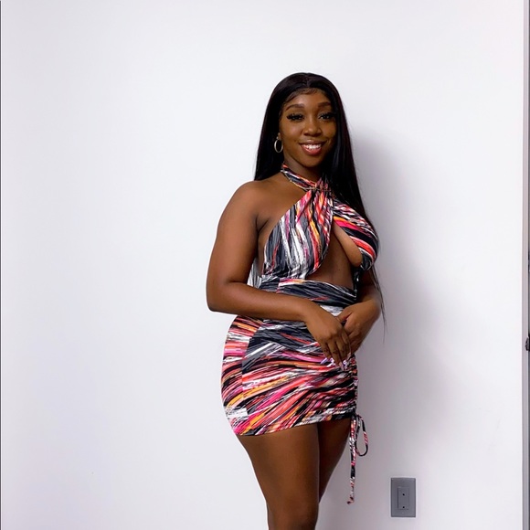 Halter Dress - Picture 3 of 4